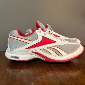 Reebok Womens Shoes Easy Tone
size 8.5. 
Toning sneaker. Red, white with gray